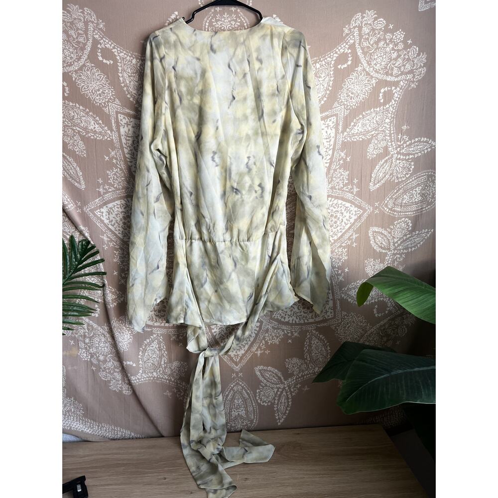 Peppermayo Sorrel Long Sleeve Mini Dress Yellow Tie Dye US 8 NWT - Picture 6 of 6